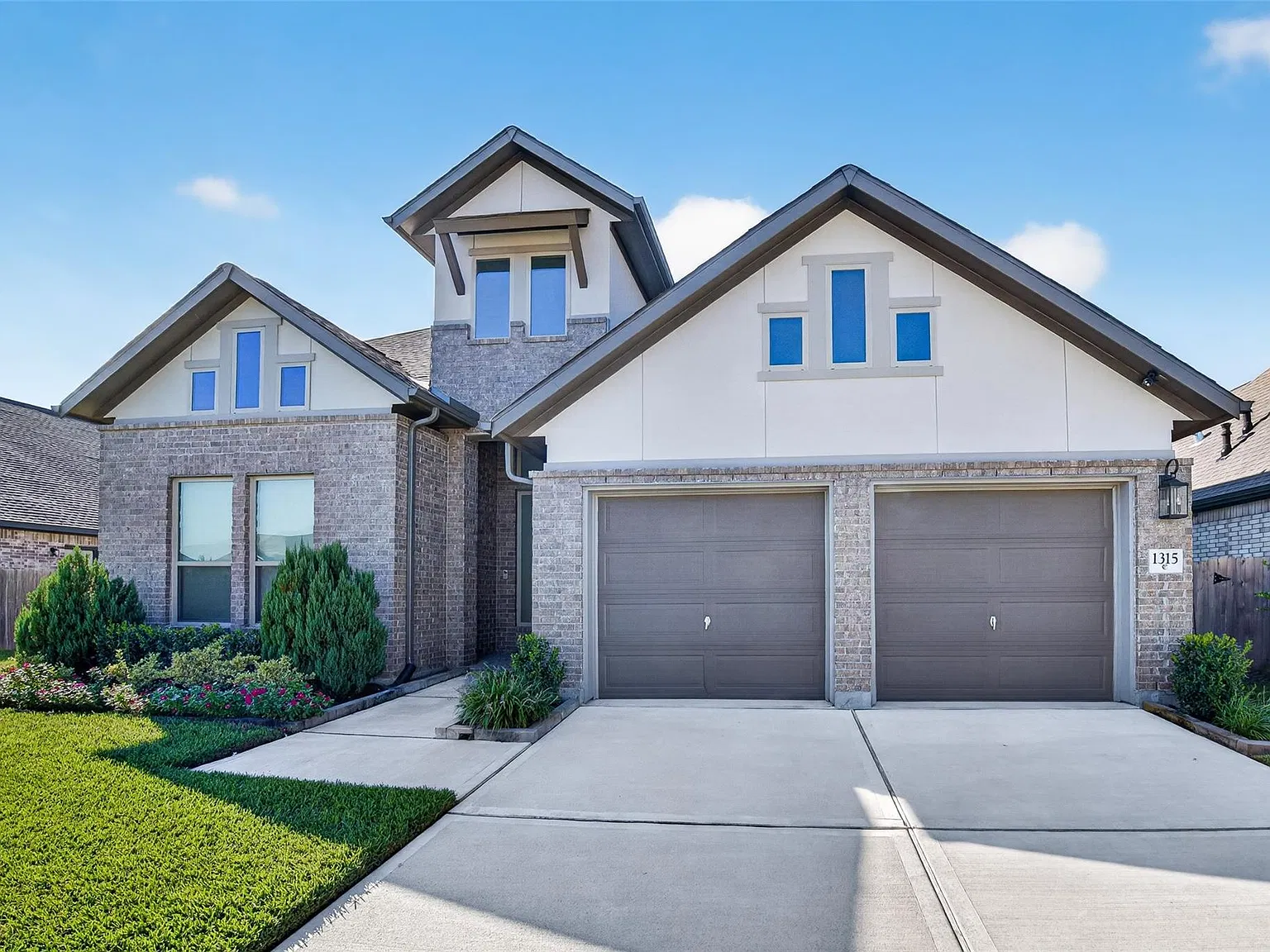 4 bed, 3.0 bath, 2578 sqft, $3,000 — Photo 4