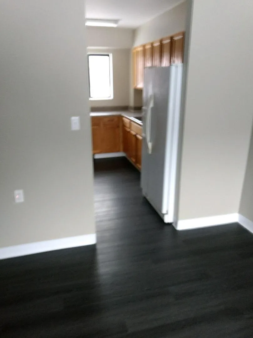 154 Hailesboro St — Photo 2