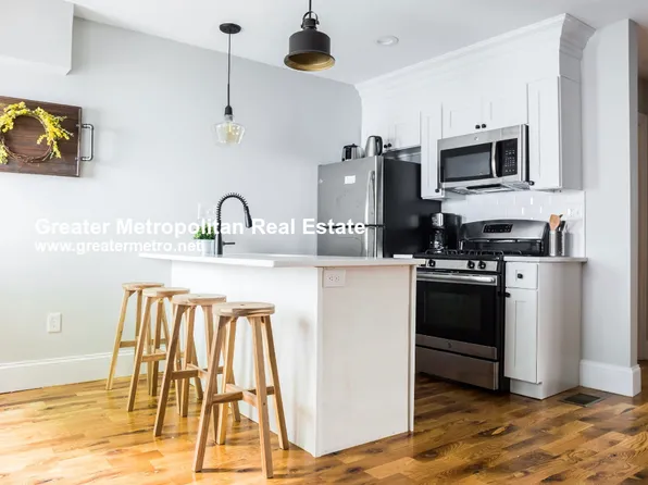 143 Everett St, Boston, MA