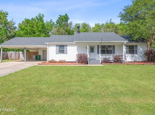 122 Southfork Dr, Youngsville, LA 70592