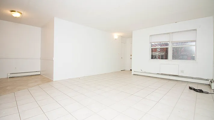 Rented by Nooklyn NYC LLC | media 12