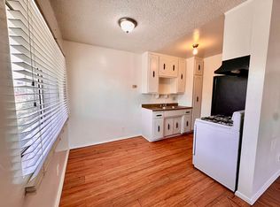 622 W 92nd St, Los Angeles, CA 90044