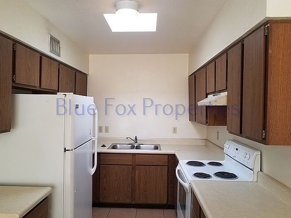4th image of 2241 N Treat Ave APT 1