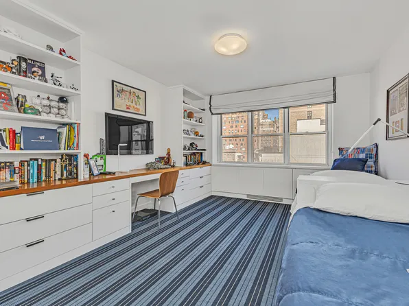 150 East 77th Street 8C image 8 of 9