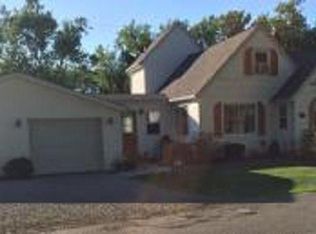 119 E Tuscarawas Trl, Sandusky, OH 44870