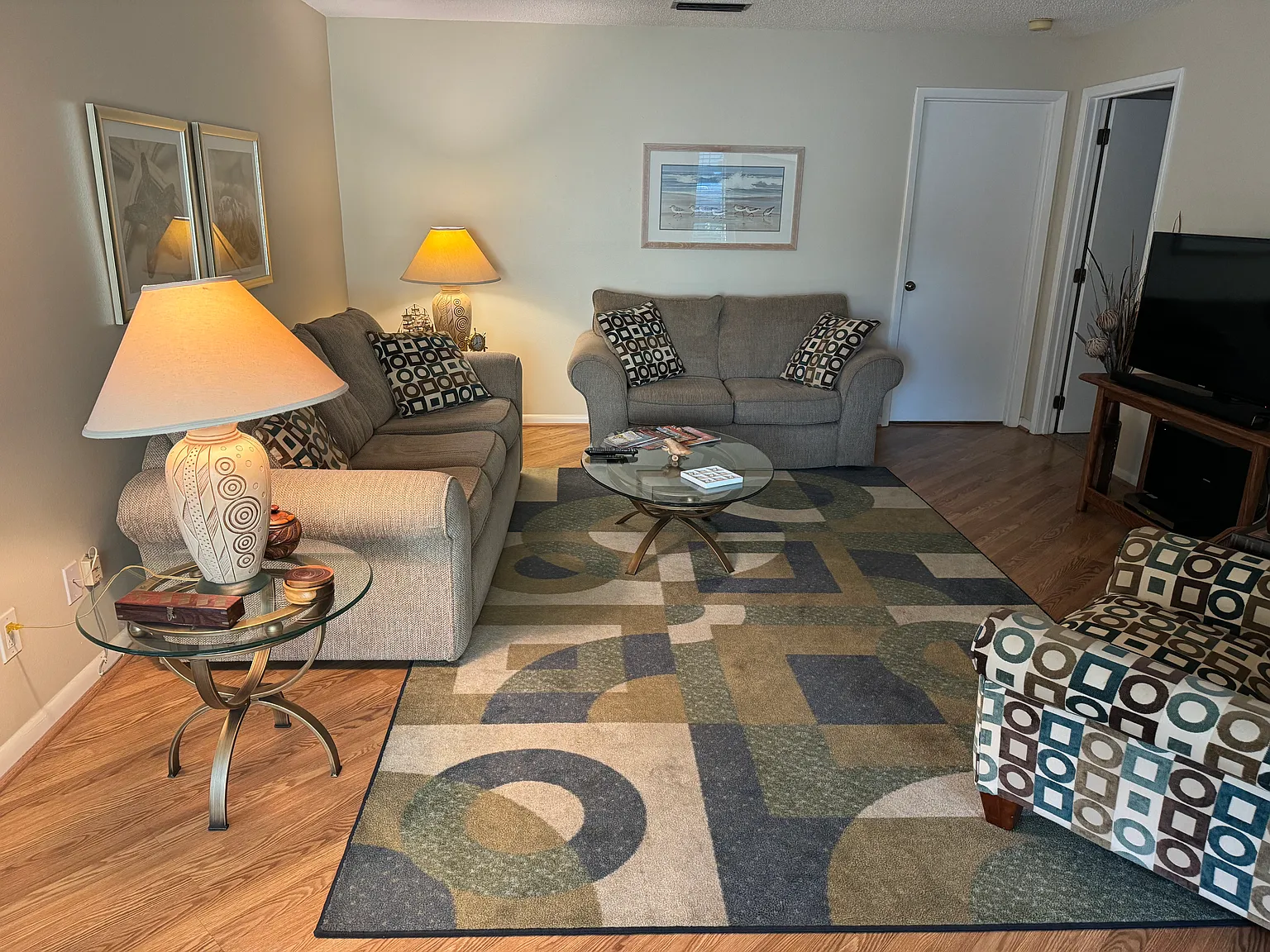 2 bed, 1040 sqft, $2,650 — Photo 4
