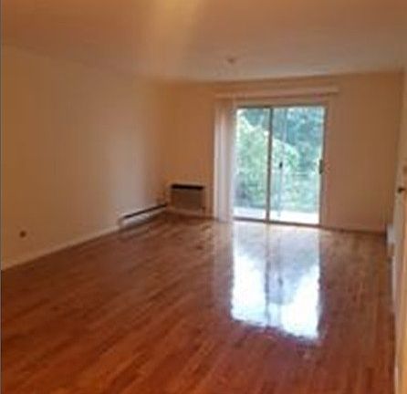 4th image of 54 Elmwood Park #24