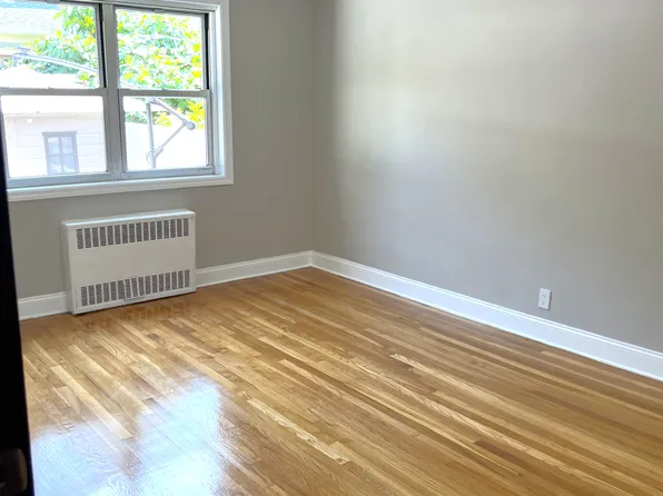 10-01 154th Street image 12 of 20