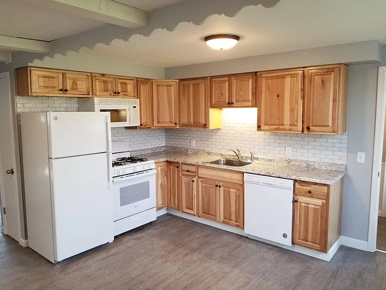 1220 Stoughton Ave — Photo 1
