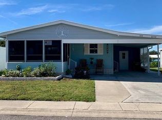 6239 Forest Lake Dr, Zephyrhills, FL 33540