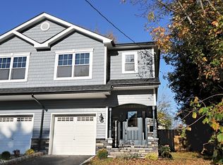 553 E Henry St, Linden, NJ 07036