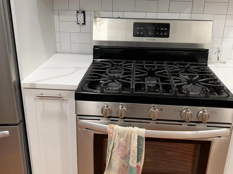 399 Harvard Ave #2 — Photo 10