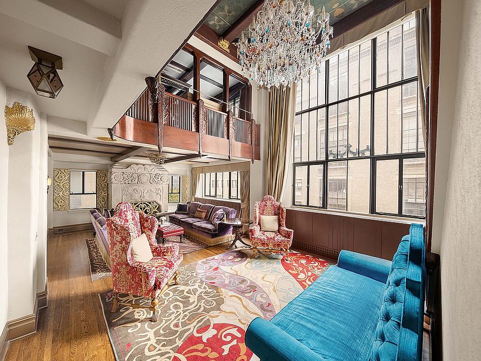 1st image of 1 W 67th St #616/6E