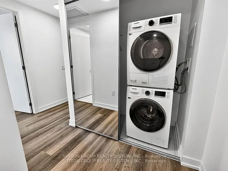 6 Chartwell Rd #402 — Photo 20