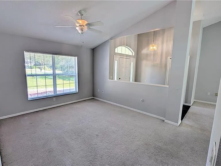 4565 N Allamandra Dr — Photo 4