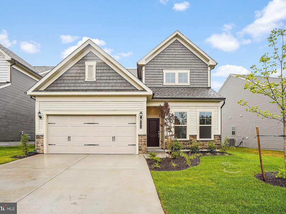 1st image of 21812 Hawksbill High Cir