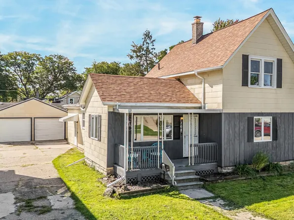 168 8th St, Fond Du Lac, WI 54935