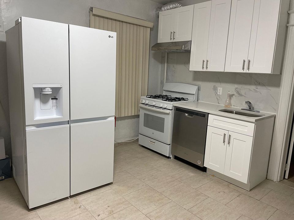 1st image of 75-04 66th Dr Floor 1