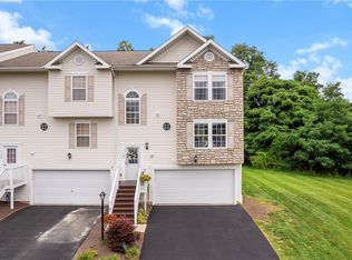 1125 Arrowhead Dr, Washington, PA