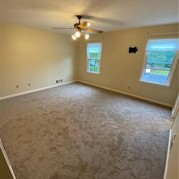 475 Radio Ct — Photo 11