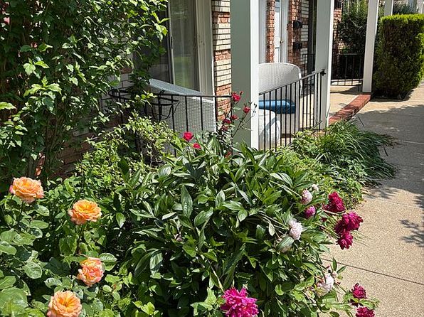 320 South St