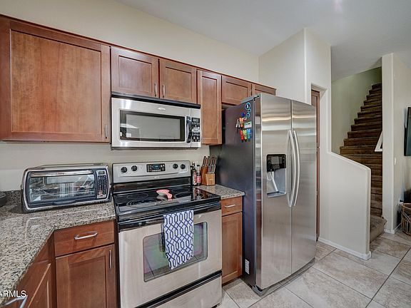 5th image of 2402 E 5TH Street #1452
