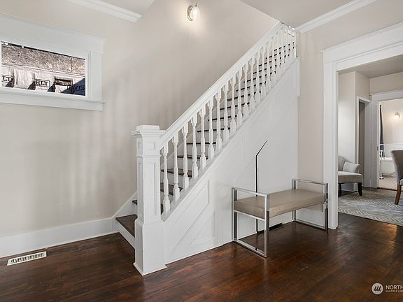 3rd image of 2507 S L Street
