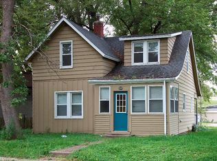 3503 Center St, Des Moines, IA 50312