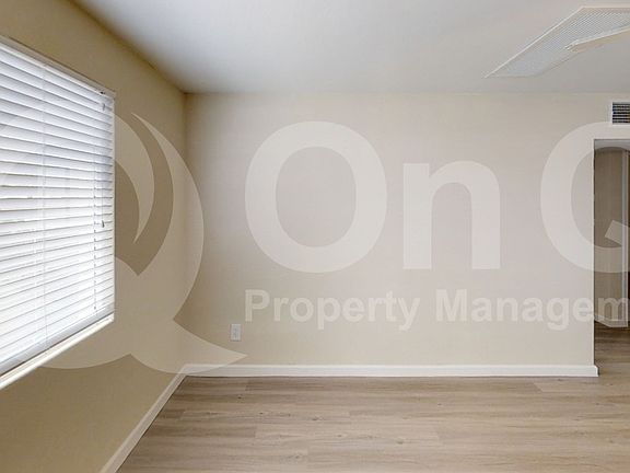 4th image of 1119 N 35th St APT 4