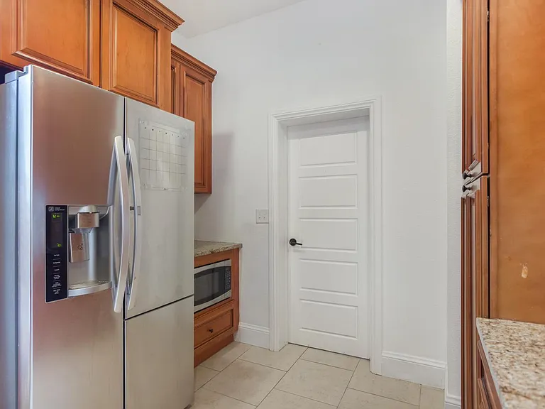 3800 N Adams St — Photo 13