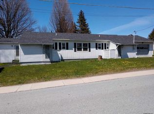 3 Champlain Dr, Mineville, NY 12956