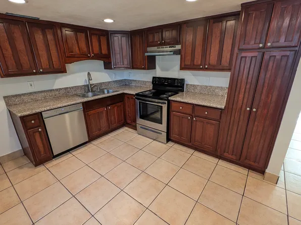 922 W Olive Ave APT A, Monrovia, CA 91016
