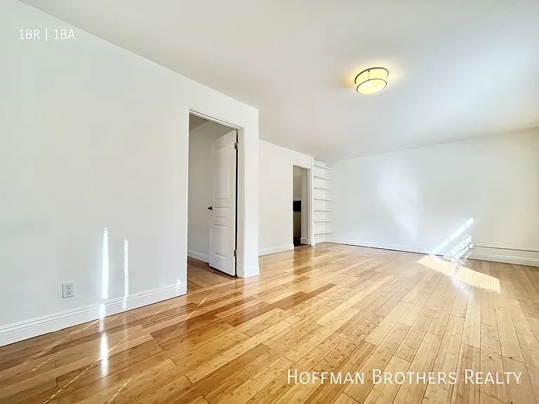 407 S Coronado St #1 — Photo 6