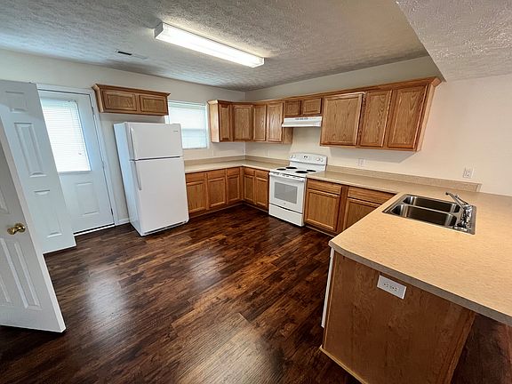 2nd image of 50 Faith Ct APT 14
