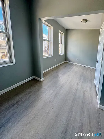 1597 Park St #1B — Photo 2