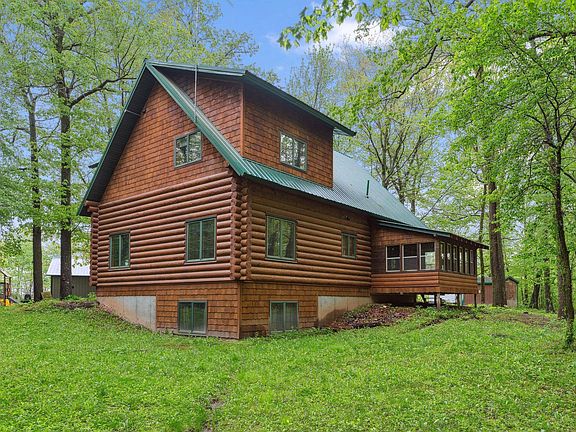 3rd image of 2820 County Road Q