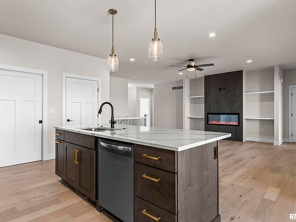 5th image of 5305 Verdant Ln