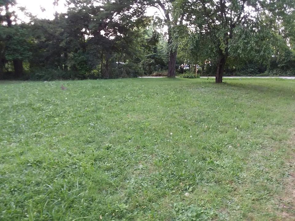 2nd image of 1336 Morse St