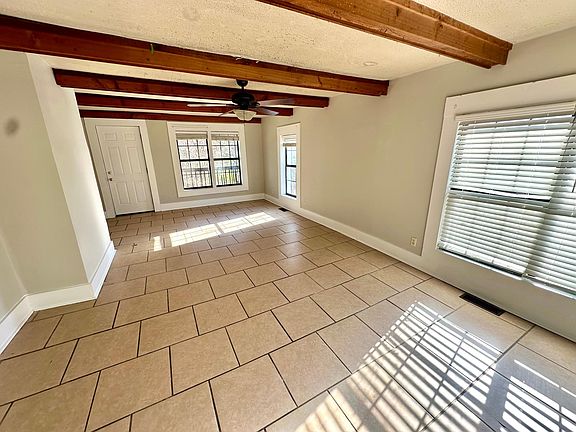 3rd image of 509 Staunton Ave