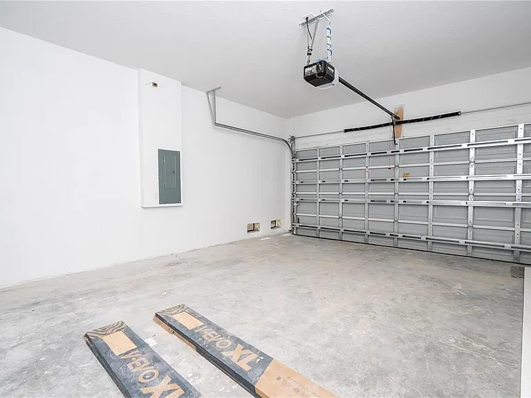 15 Ramblewood St — Photo 37