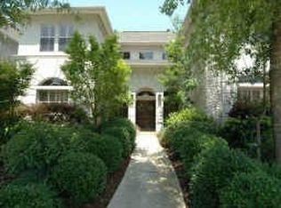 15115 Coral Oak Ct, Houston, TX 77059