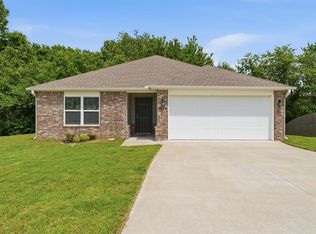 2670 Broken Spoke Ln, Farmington, AR 72730