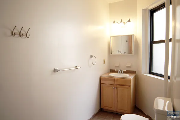 Sold by Bellmarc Realty | media 1