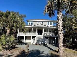 9 Spikerush Ct, Southport, NC 28461