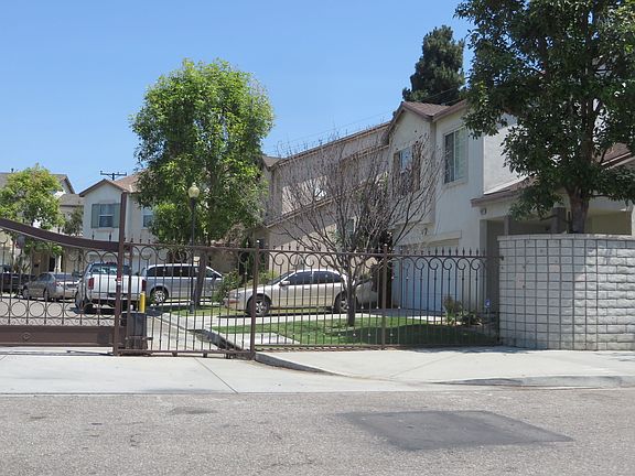 3rd image of 2043 E 120th St