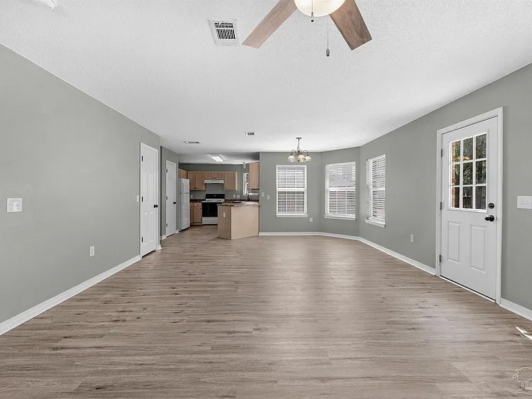 6707 Cedar Ridge Cir — Photo 13