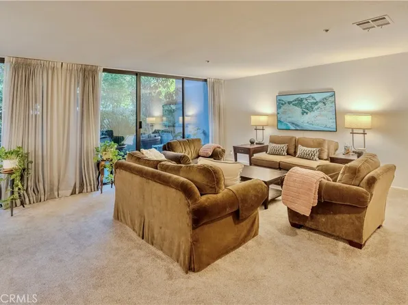 880 W 1st St APT 204, Los Angeles, CA 90012