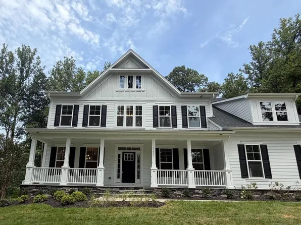 17655 Bates Dr, Hamilton, VA 20158