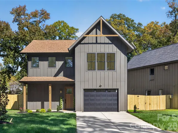 3850 Avalon Ave, Charlotte, NC 28208