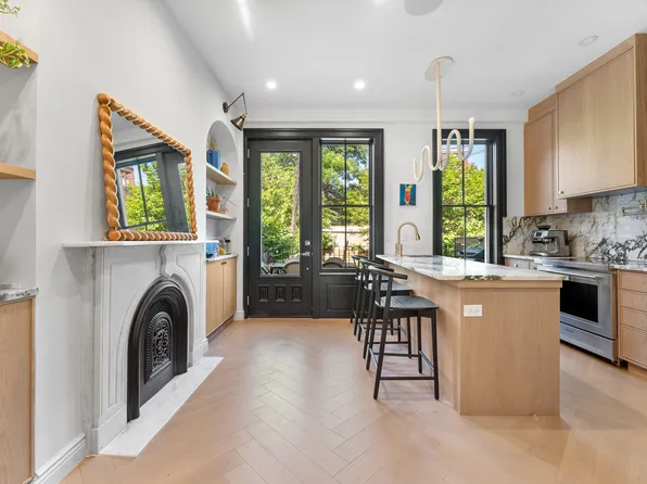 40 Clermont Avenue image 3 of 20